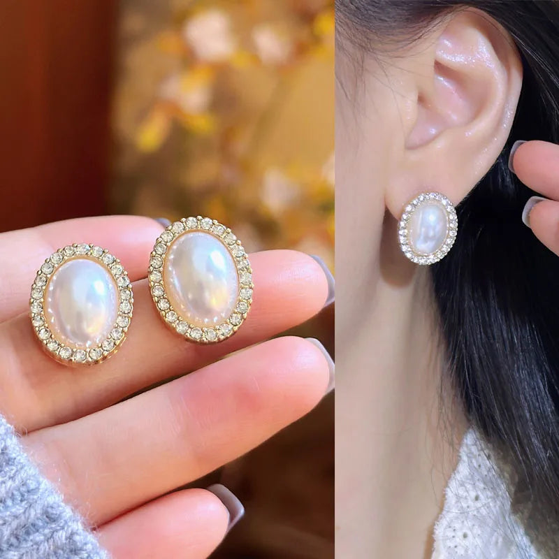 Ear Clip Without Ear Hole Women's Summer Ear Bone Clip Light Luxury Small Opal Heart Resin Stone Earrings Temperament Versatile
