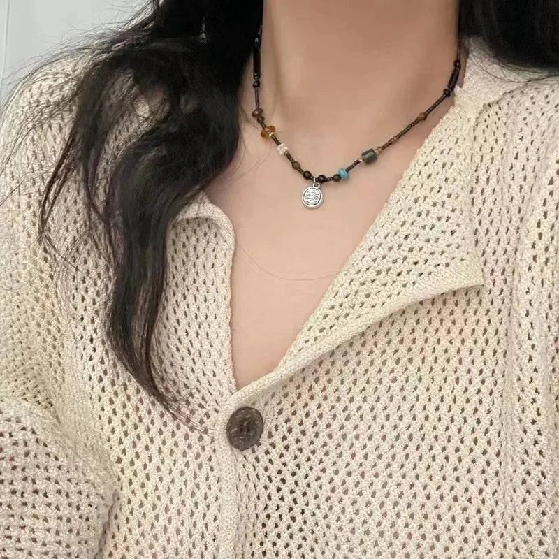 New Chinese style beaded butterfly necklace with a new high-end design niche sweater chain, women's summer collarbone chain