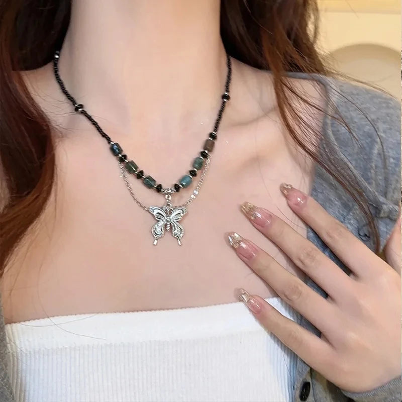 New Chinese style beaded butterfly necklace with a new high-end design niche sweater chain, women's summer collarbone chain
